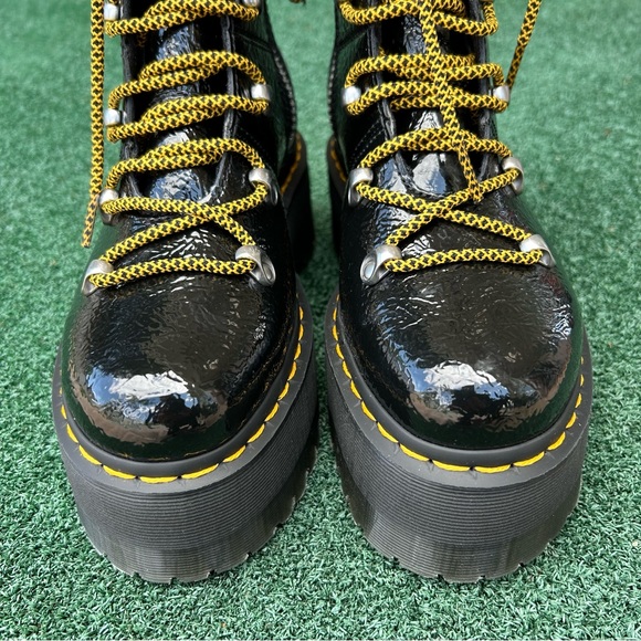NWT Dr. Martens Ghilana Max Quad Platform Boot Distressed Patent Leather Black 6 - Picture 7 of 16